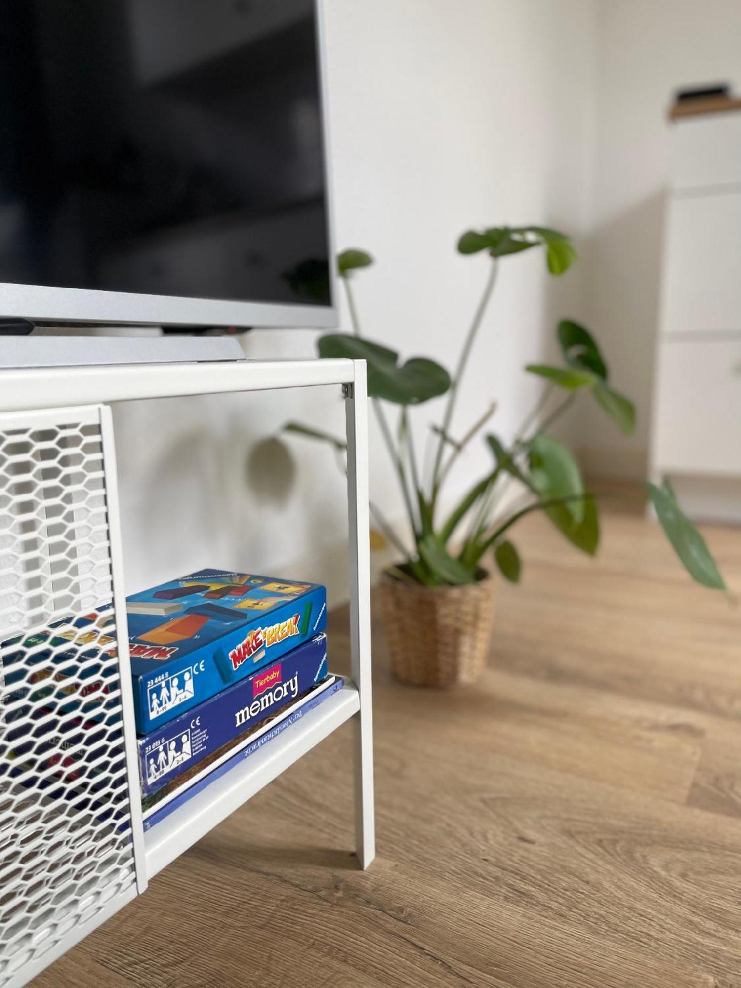 Raha Apartments - Charmantes Studio-Apartment - Hbf - Gratis Parkplatz Erfurt Oda fotoğraf